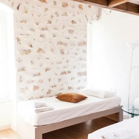 Bed & Breakfast Militiko Himarë